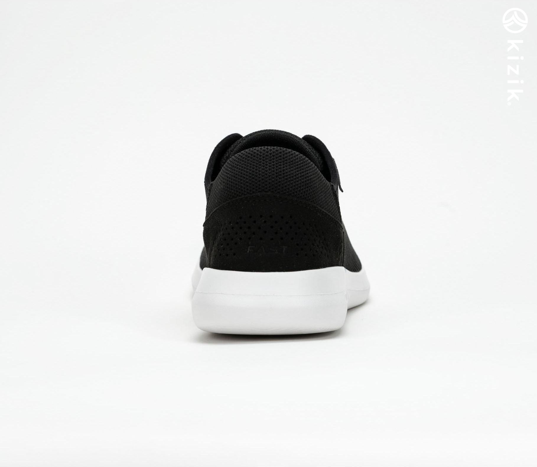 Kizik Madrid Eco Knit Shoes Black/White | CA_E24